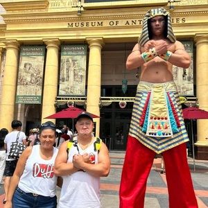 Meet your Posher, Thien